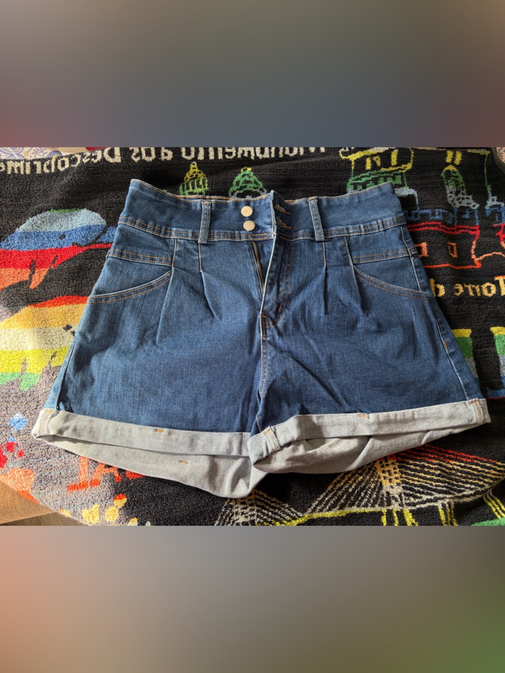 High-Waist Rolled Hem Denim Shorts - Blue